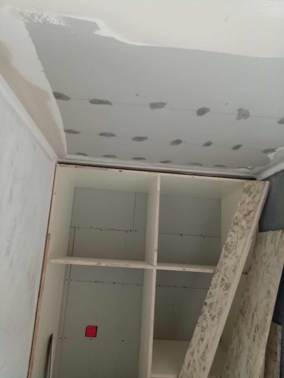 ���